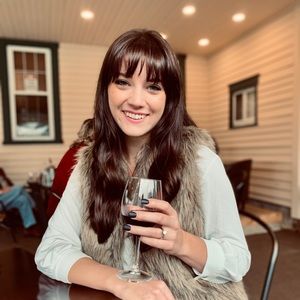 Meet your Posher, Meredith